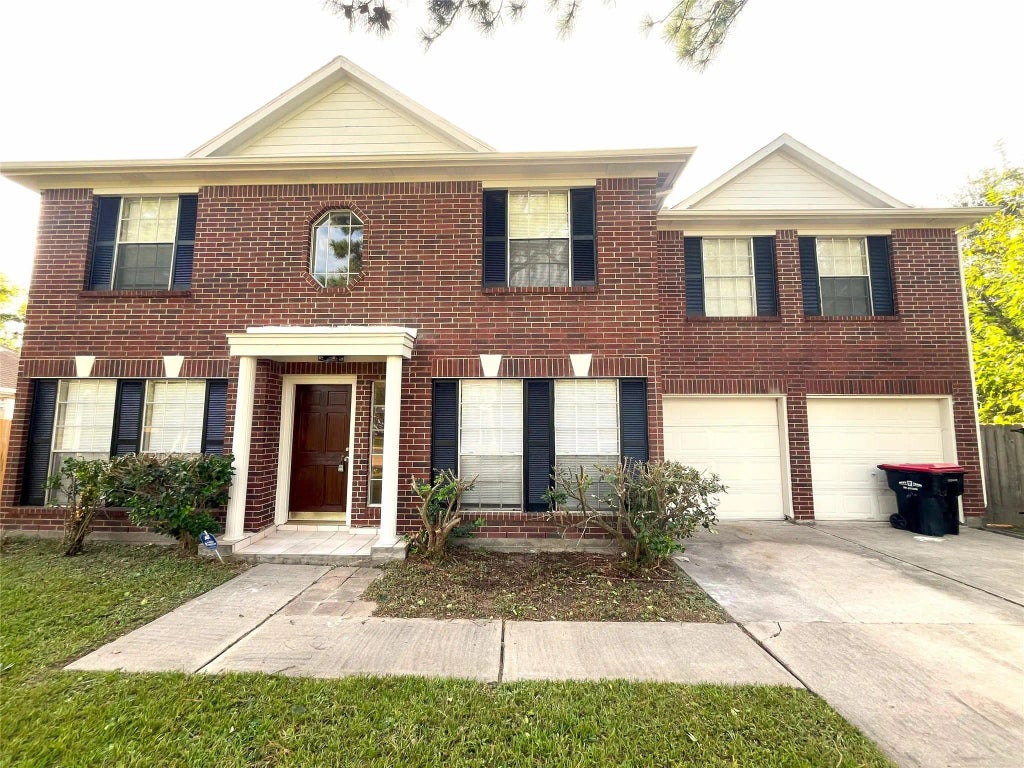 8202 Alabaster Drive, Houston