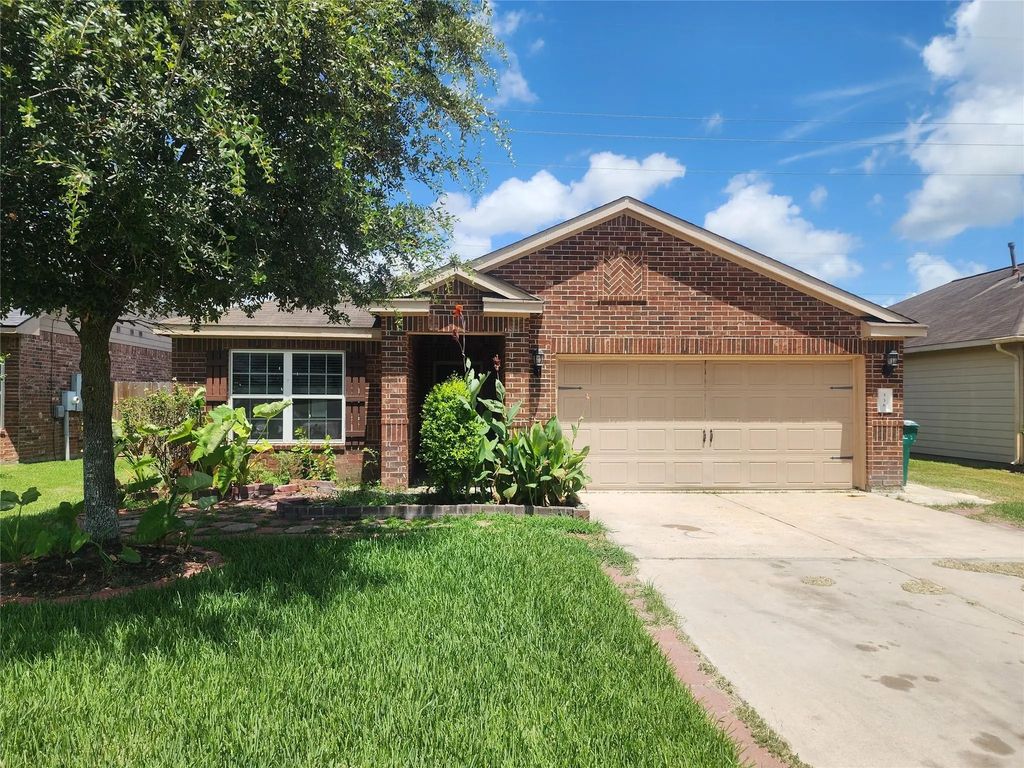 338 Apache Field Lane, La Marque