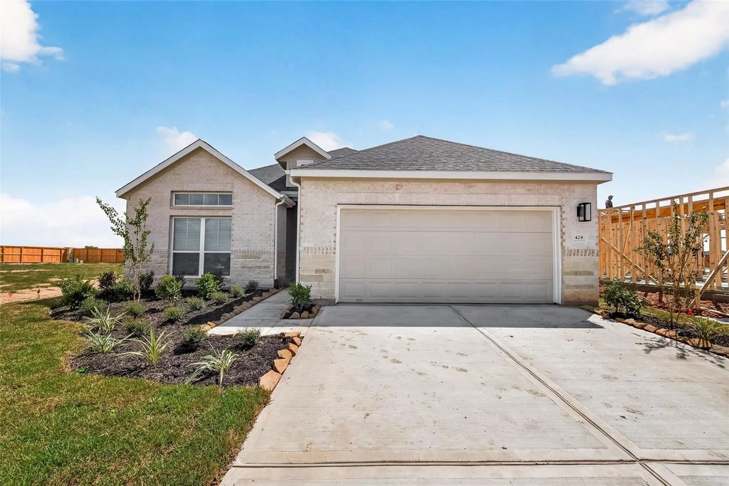 424 San Sebatian Place, Brookshire