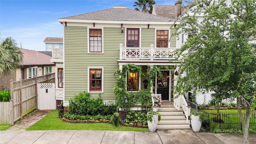1305 Postoffice, Galveston