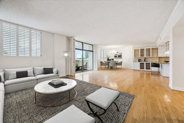 21 Briar Hollow Lane 501, Houston