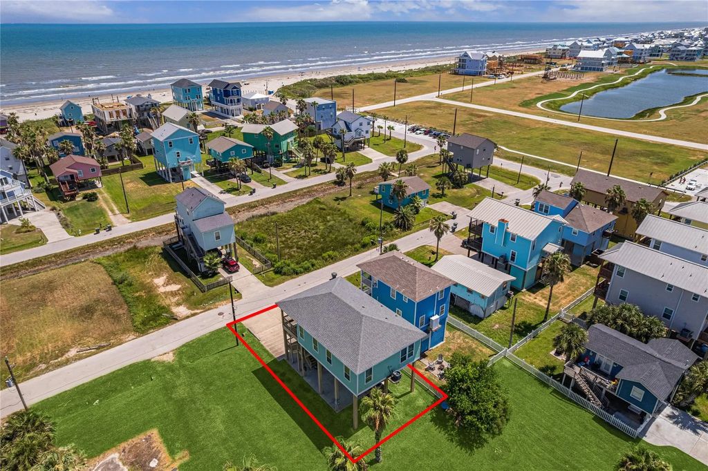 11216 Reagor Way, Galveston