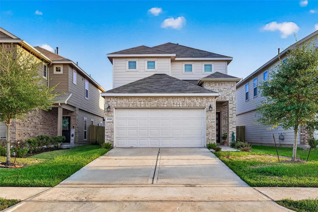 6528 Castle Loch Court, Houston
