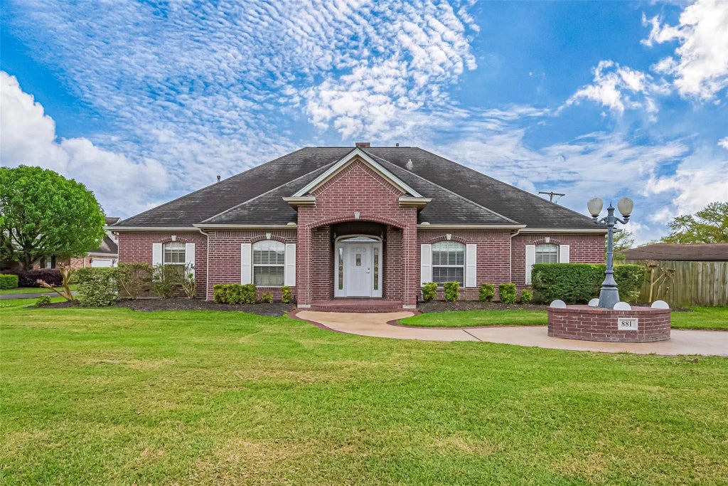 881 Baker Avenue Avenue, Port Neches