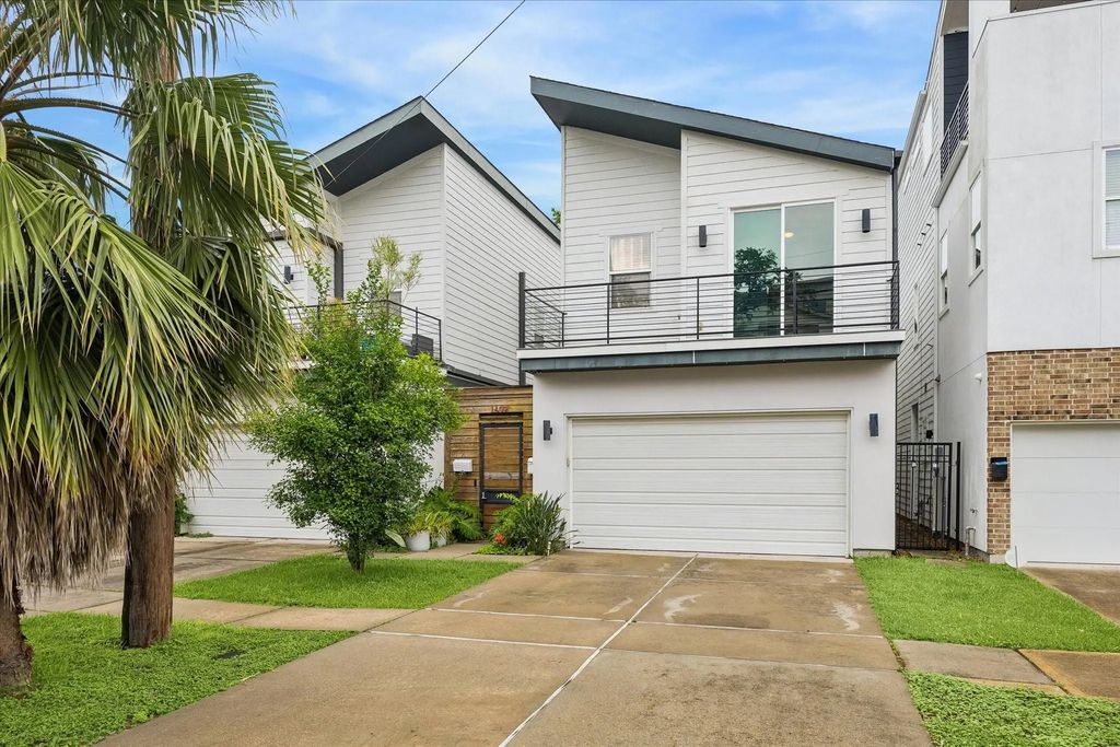 1609 Saint Charles Street B, Houston
