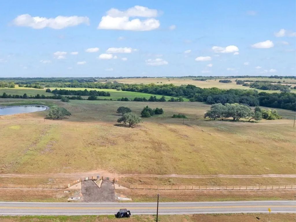 2955 Fm 956, Schulenburg