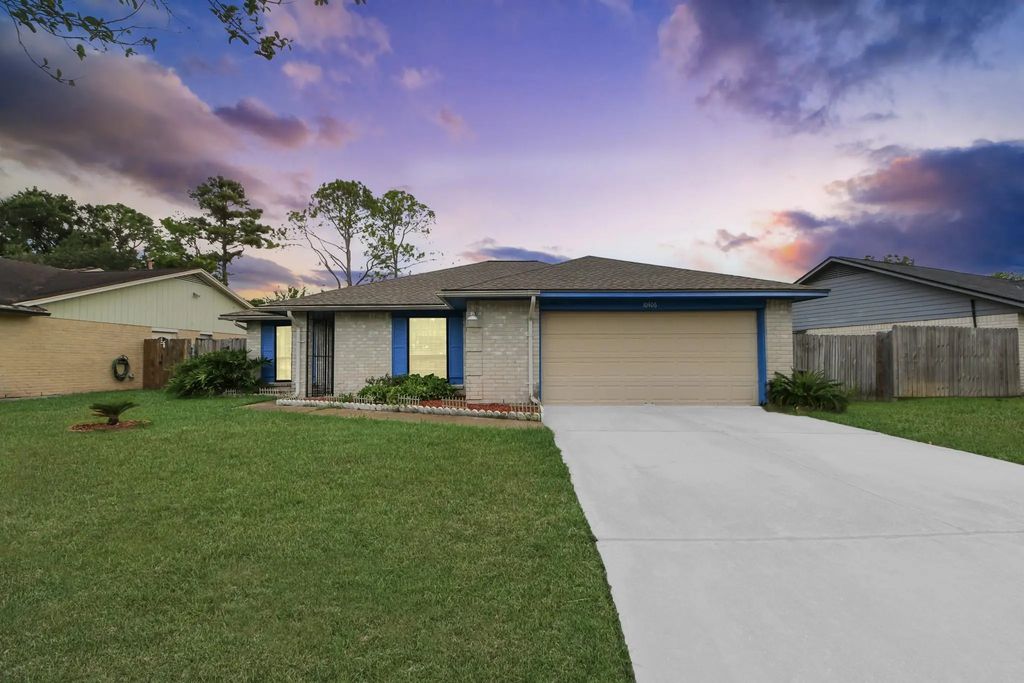 10406 Sagestar Lane, Houston