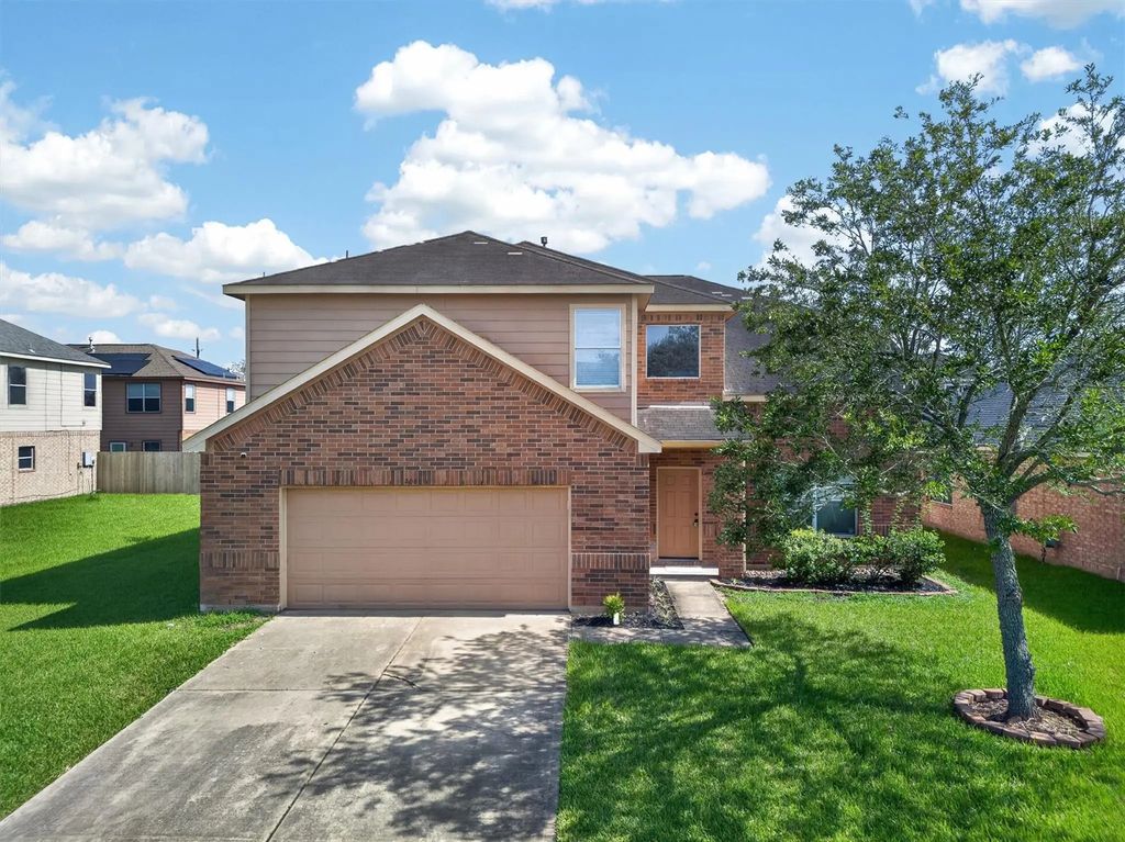 206 Unique Court, Rosharon