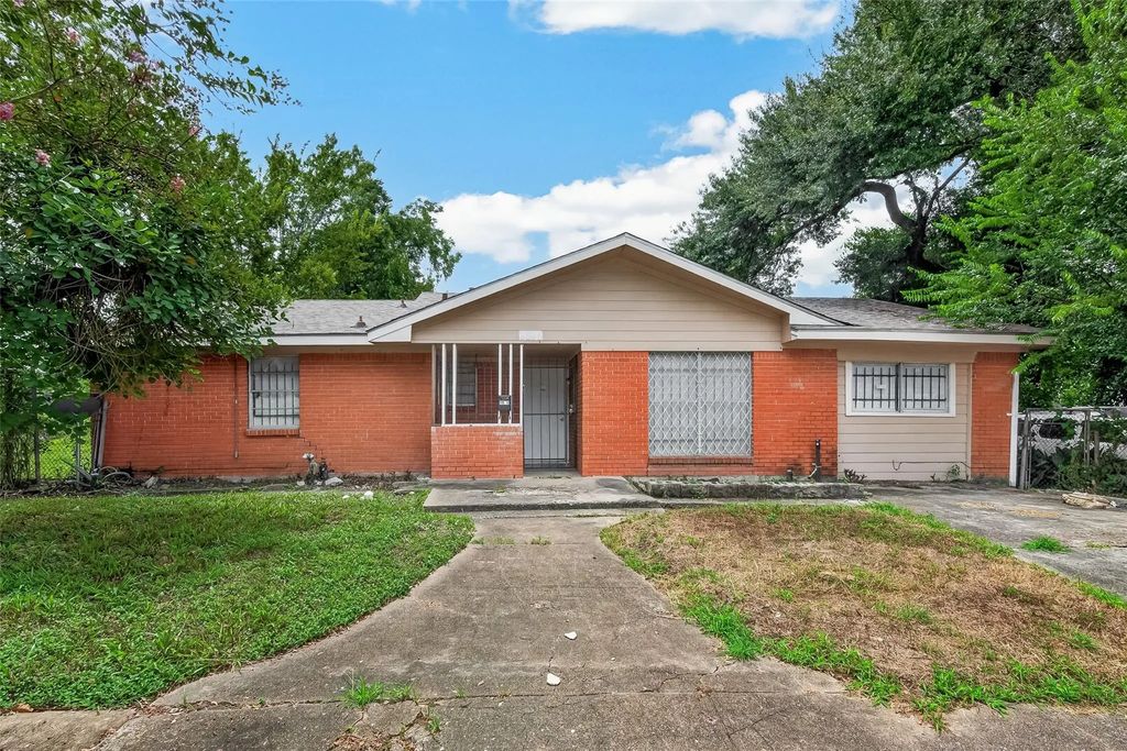 3815 Love Street, Houston