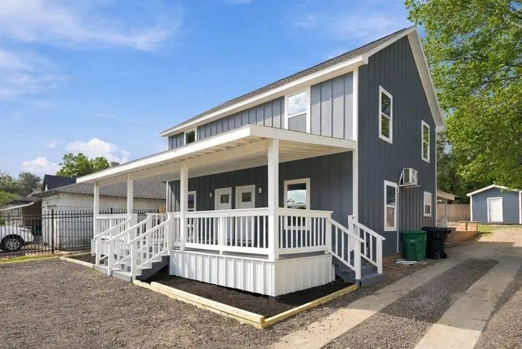 1720 Pasadena Street B, Houston