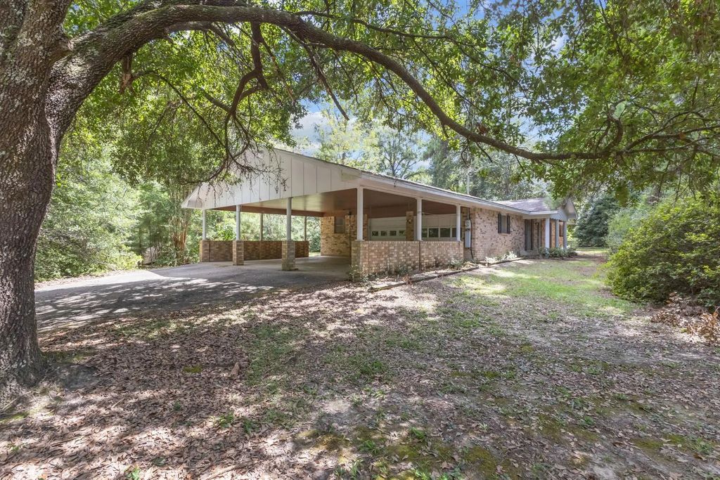 506 County Road 4580 S, Spurger