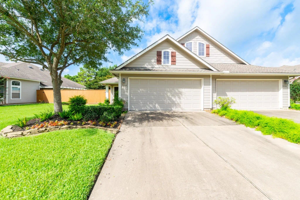 5242 Garnetfield Lane, Katy