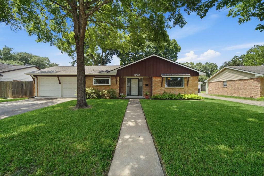 5606 Carew Street, Houston