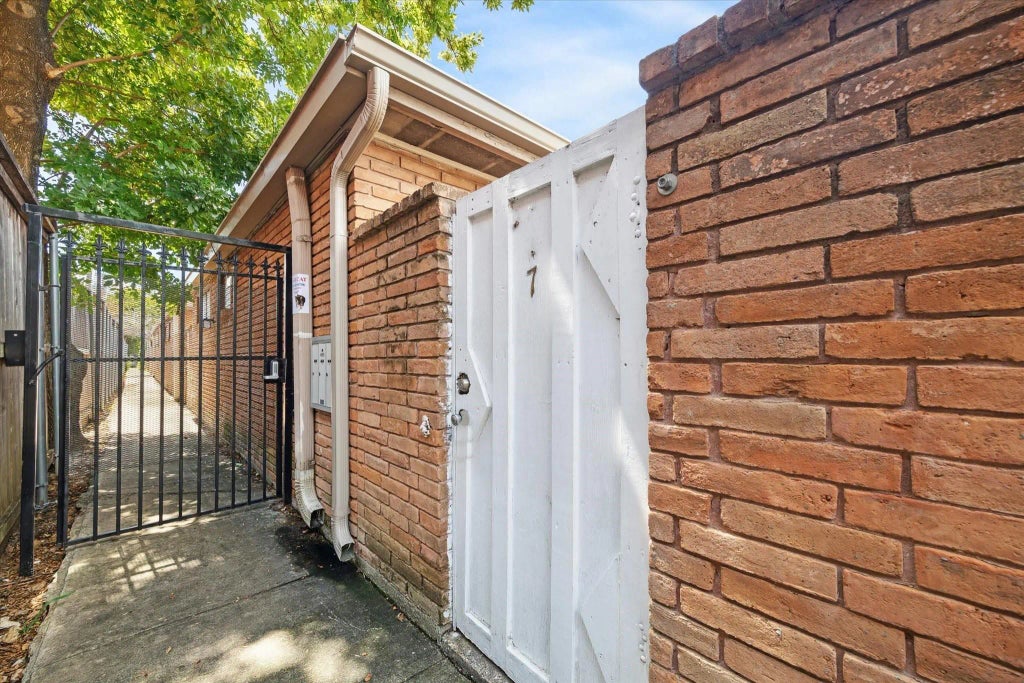 3259 Branard Street 7, Houston