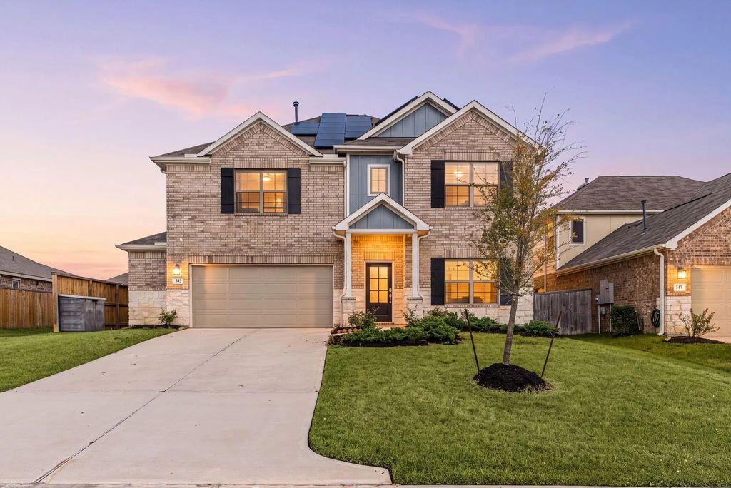 333 Flower Reed Court, Magnolia