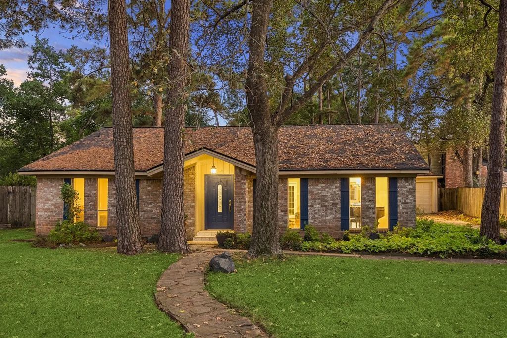 10411 Grassland Circle, Houston