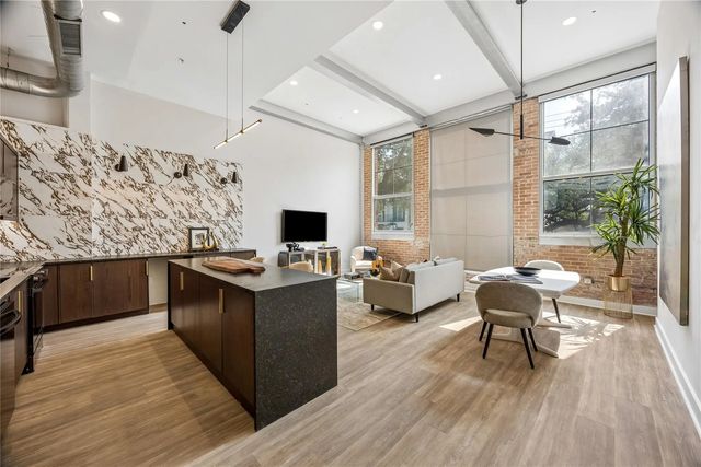 1312 Live Oak Street 107, Houston