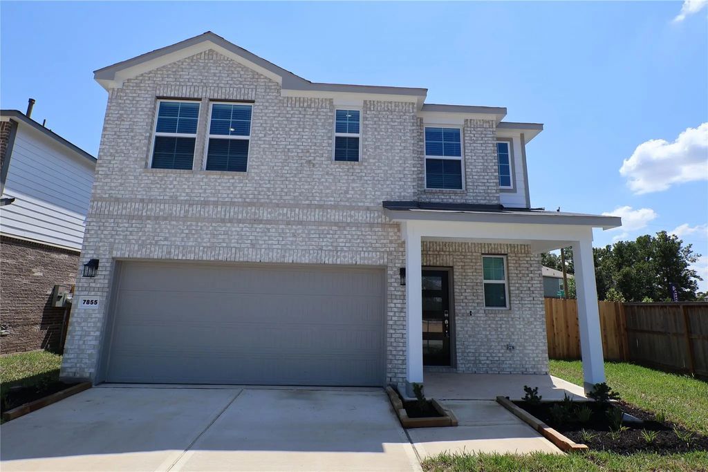 7855 Bergamot Circle, Magnolia