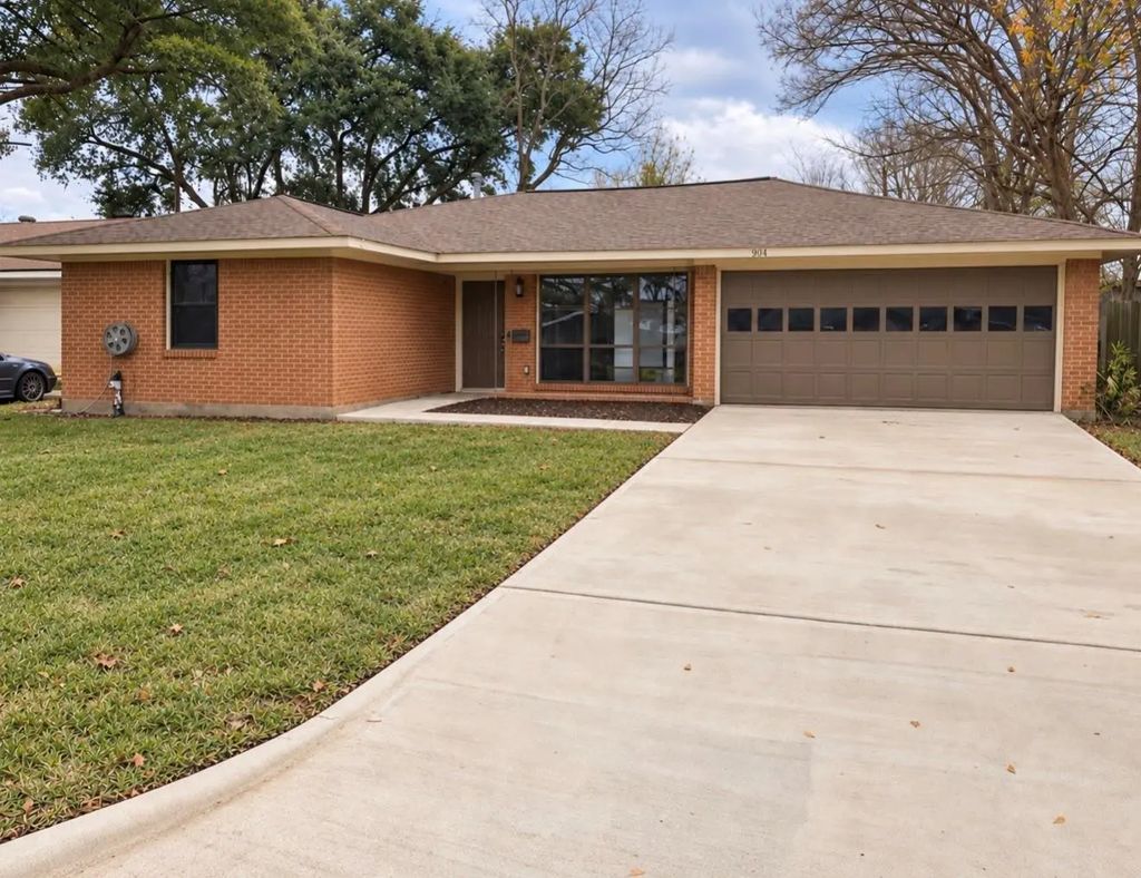 904 Sherwood Drive, Pasadena