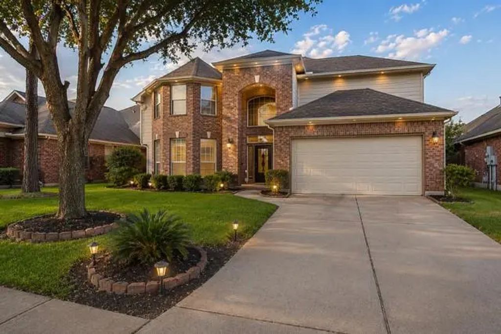 17319 Deep Prairie Drive, Houston
