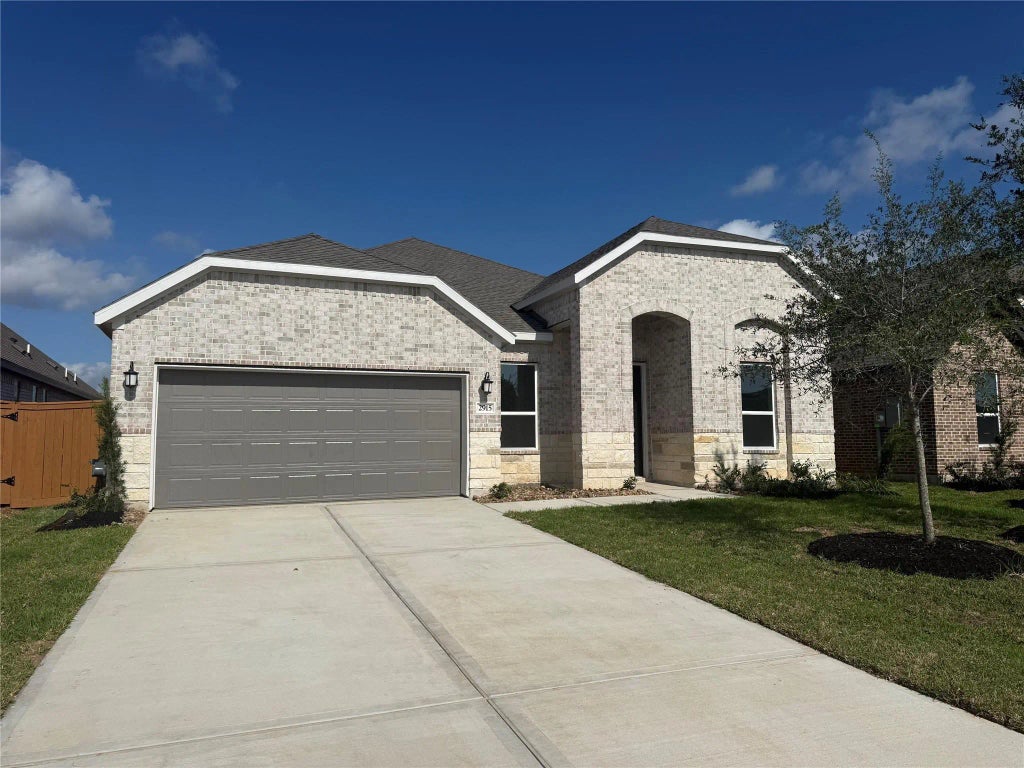 2915 Palm Branch Drive, Texas City