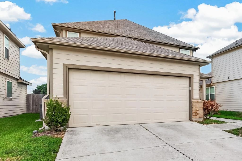 18726 Brisbane Creek Court, Katy