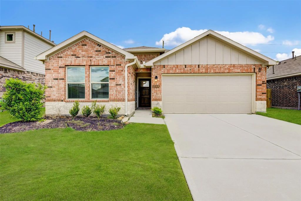 239 Murrieta Lane, Rosharon