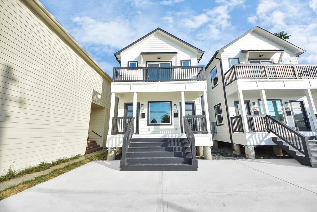 611 E 39th Street D, Houston