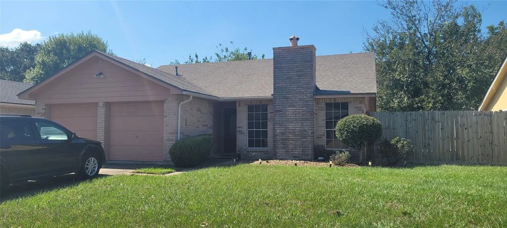 4315 Queens Retreat Drive, Houston