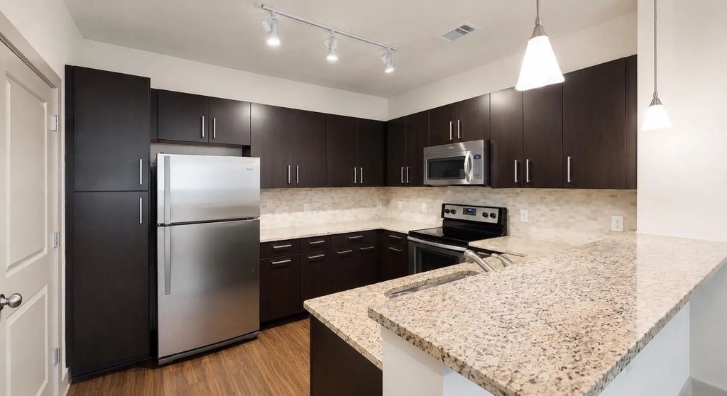 1340 W Gray Street 416, Houston