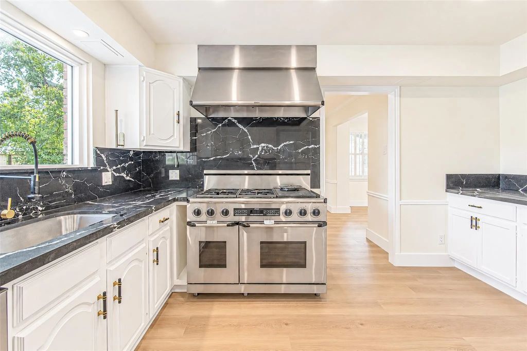 10610 Overbrook Lane, Houston