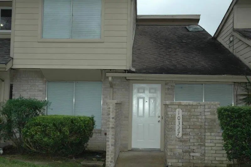 10327 Huntington Place Drive 327, Houston