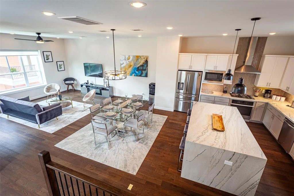 1507 Hickory Street, Houston