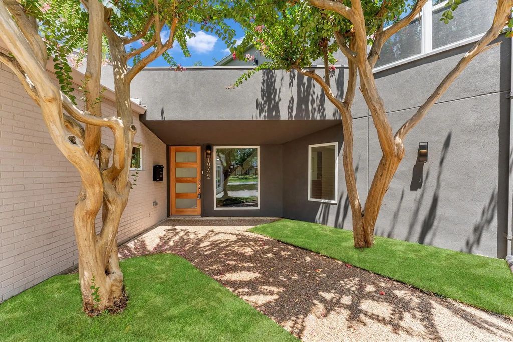 10722 Ella Lee Lane, Houston