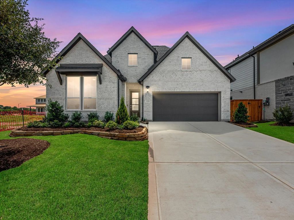 32139 Sky Branch Drive, Fulshear