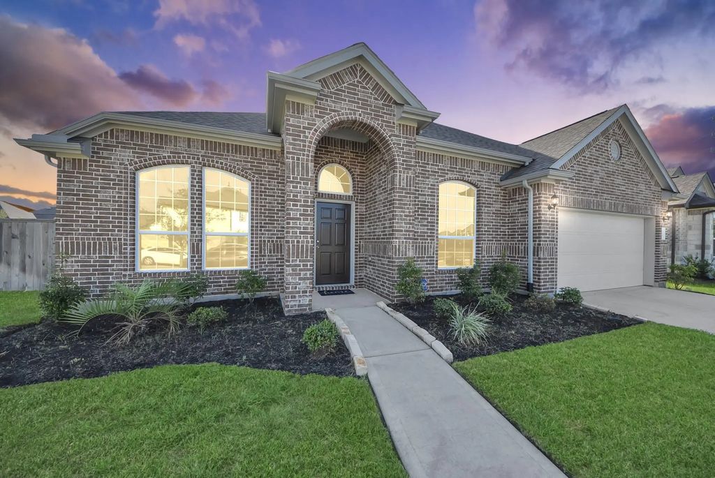 132 Indian Wells Drive, Manvel