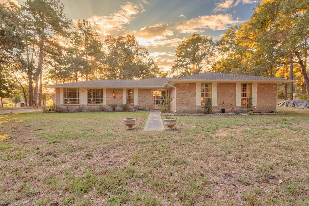 27882 Deer Run Street, Montgomery