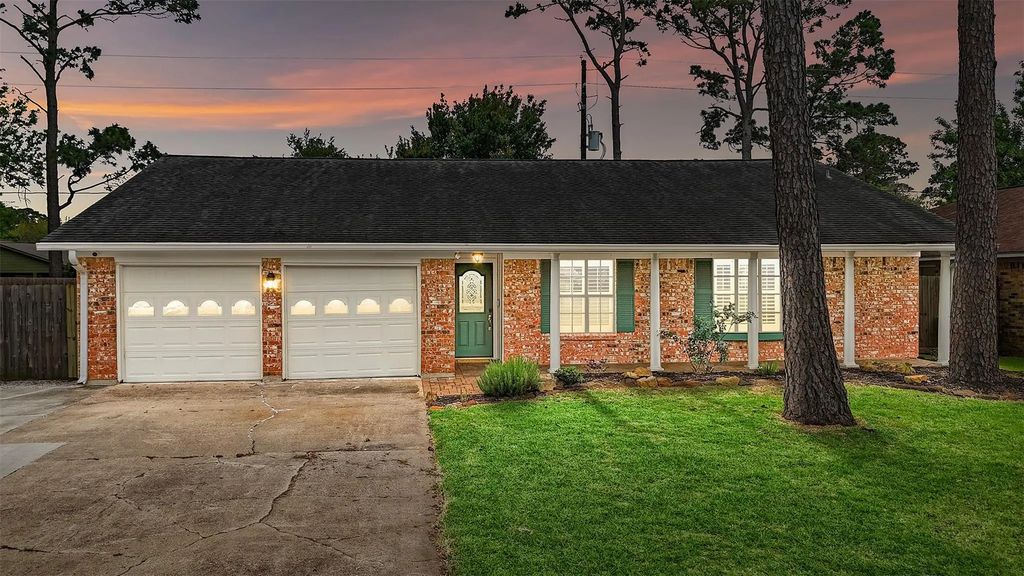 10014 Sweet Gum Lane, Baytown