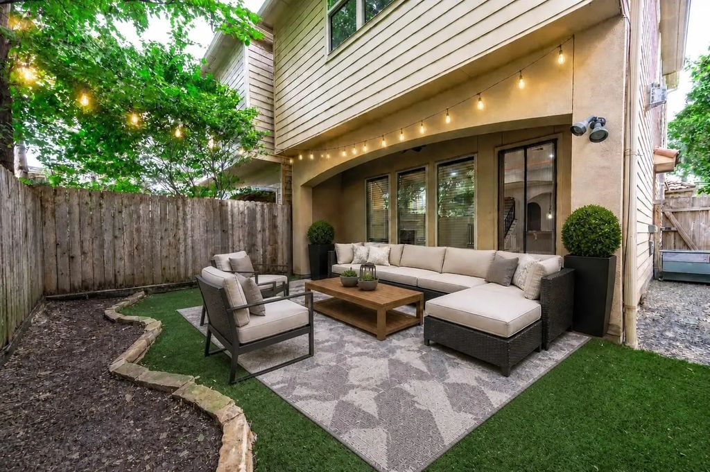 1215 Malone Street, Houston