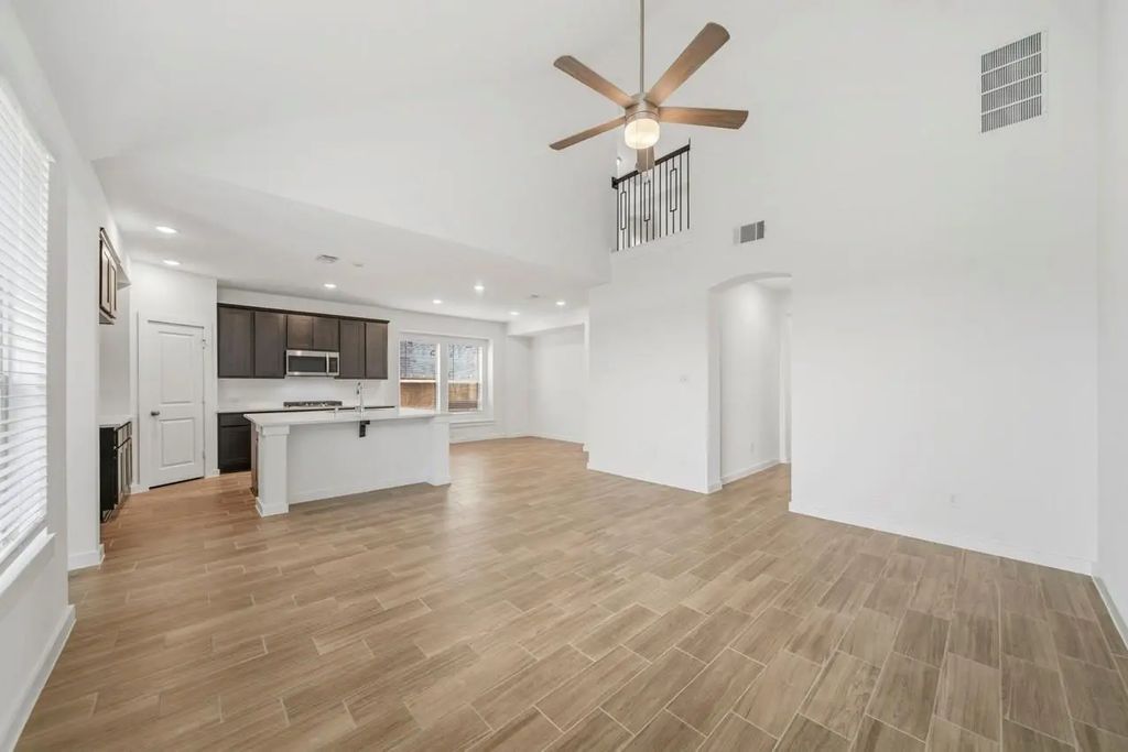 5335 Murillo Drive, Manvel