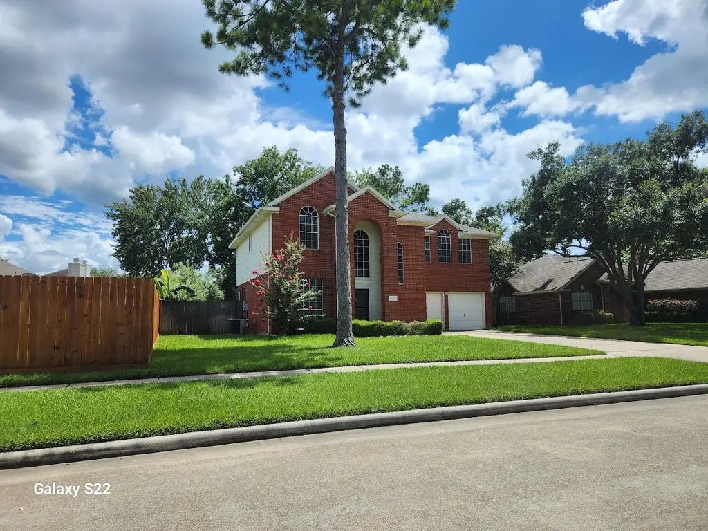 16111 Aberdeen Forest Drive, Houston