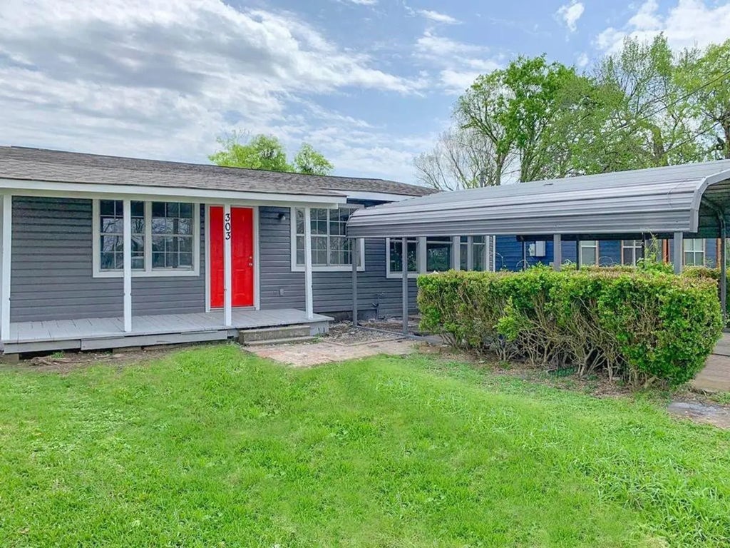 303 Harlem Street, Sweeny