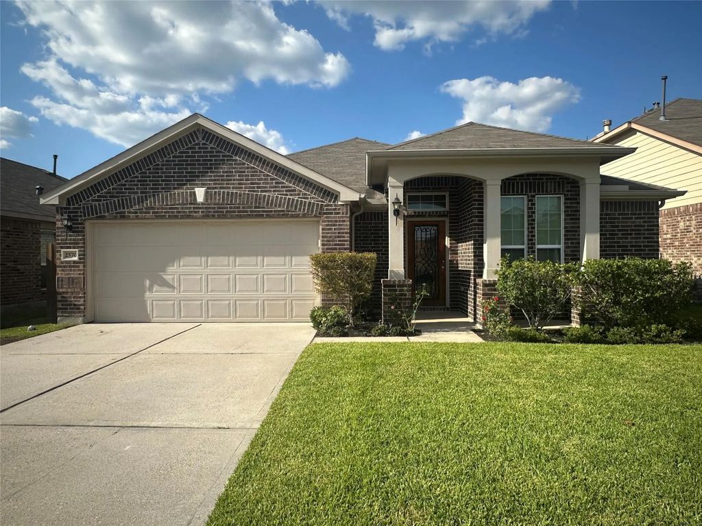 2570 Riverway Drive, Conroe