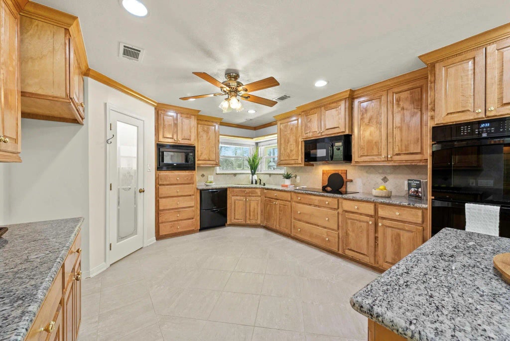 22327 Three Pines Drive, Hockley