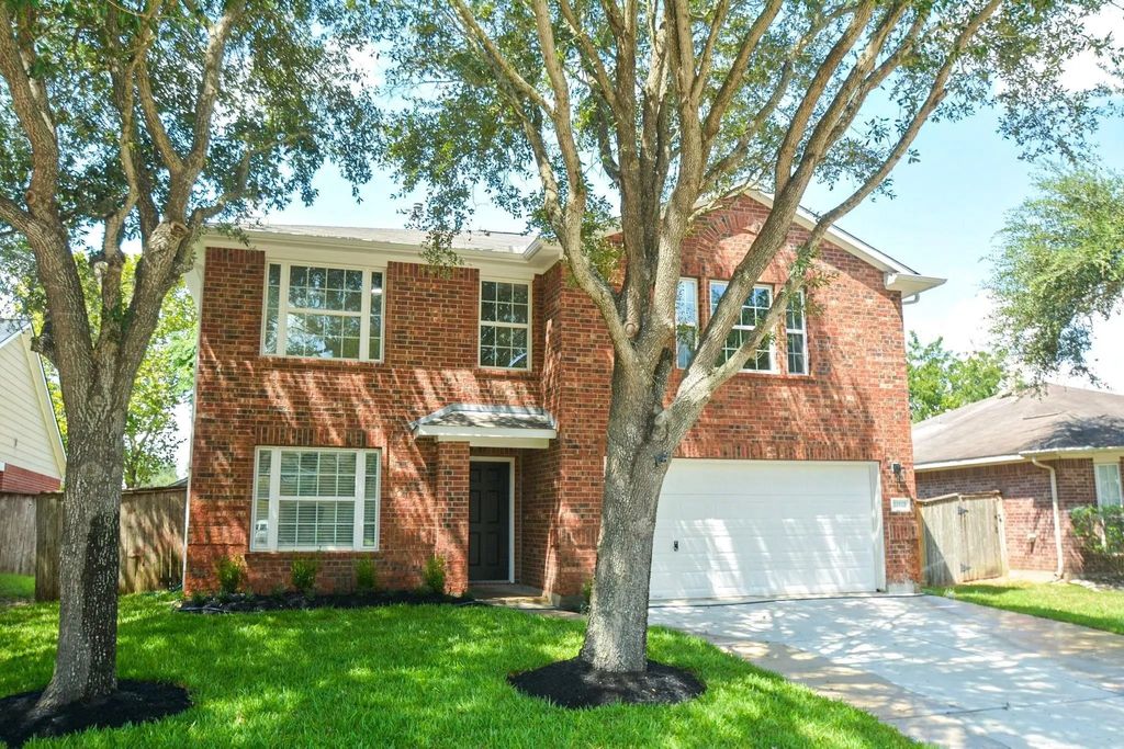 21122 Amber Crossing Drive, Richmond