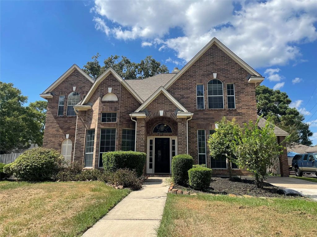 3703 Clover Valley Drive, Kingwood