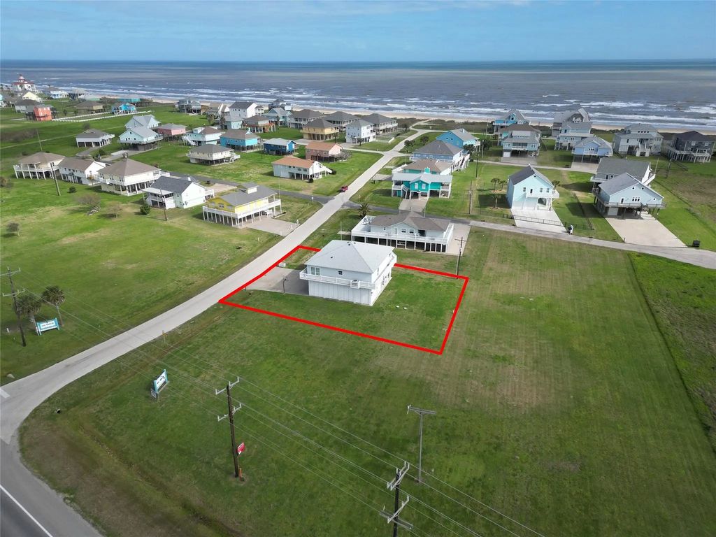 973 Sea Breeze, Crystal Beach