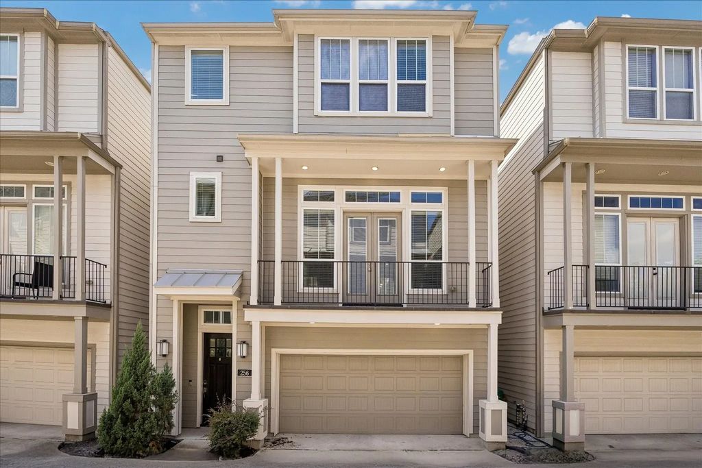 256 W 28th Street, Houston