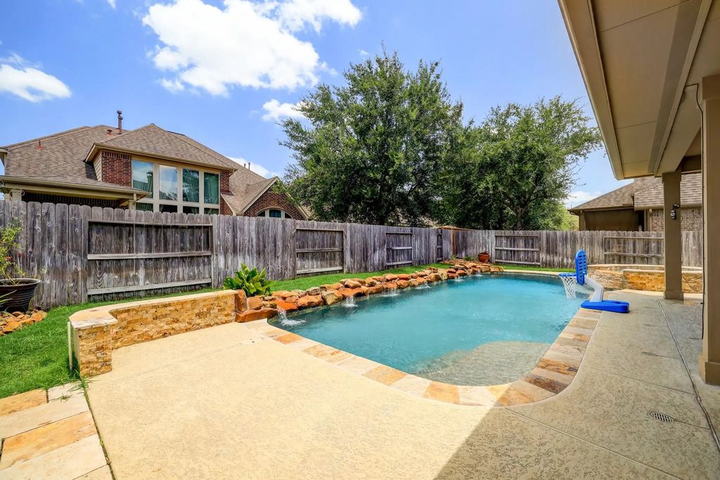 16814 Kilgarth Drive, Richmond