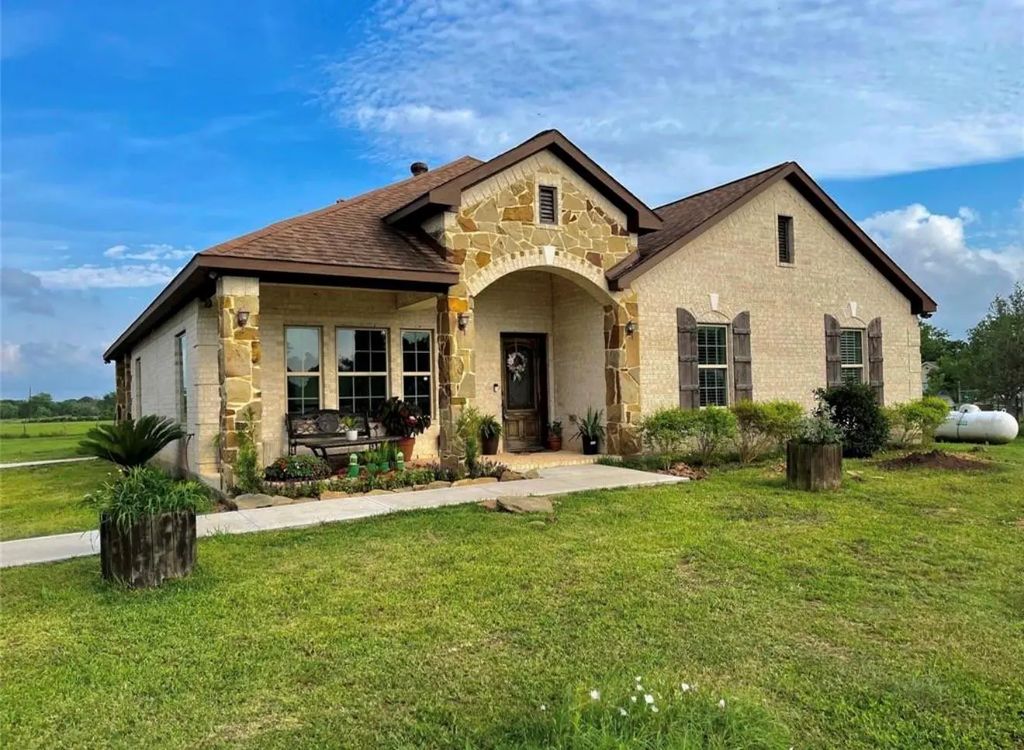 8515 E Sherri Circle, Manvel
